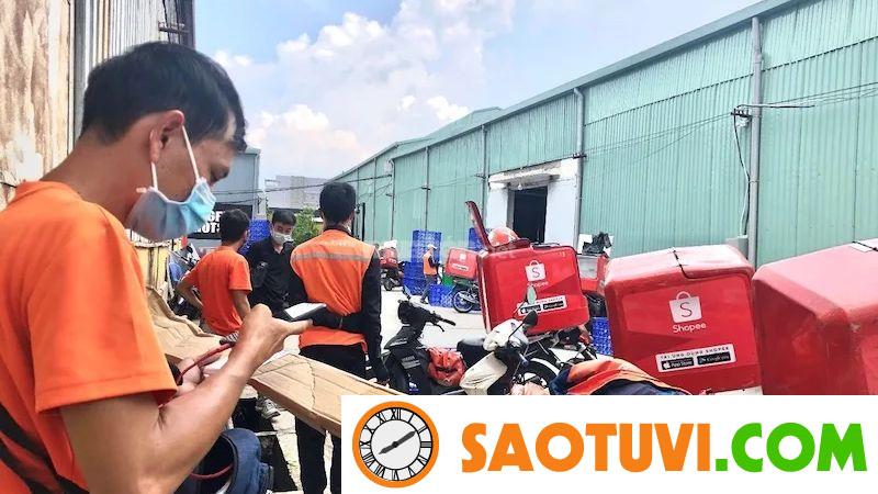 1 đơn hàng shopee shipper được bao nhiêu tiền? 1 đơn hàng shopee shipper được bao nhiêu tiền