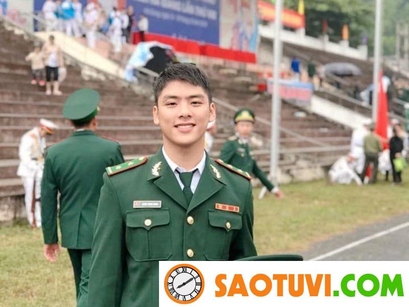 Sĩ quan là gì? Phân biệt sĩ quan và quân nhân chuyên nghiệp khác nhau như thế nào? sĩ quan là gì