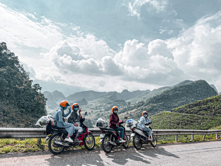 alo-o-day-co-kinh-nghiem-phuot-ha-giang-bang-xe-may-tu-a-den-z-1-1645434459