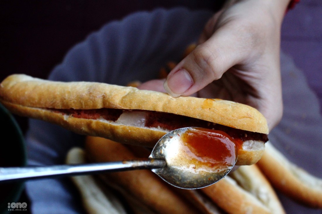 ban-banh-mi-it-von bán bánh mì đơn giản dễ làm