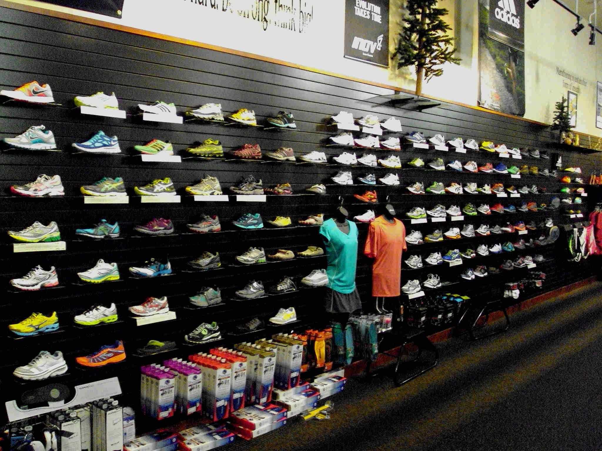 cac-thiet-lap-cua-hang-giay-dep2 cac-thiet-lap-cua-hang-giay-dep2