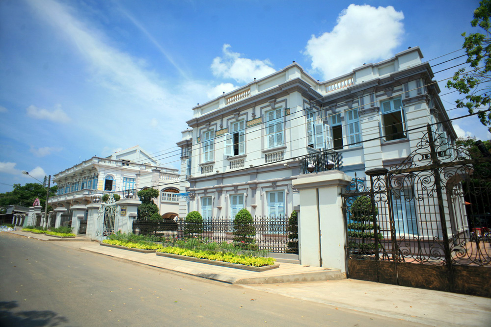 Top 10 địa điểm check in sang chảnh khi du lịch Miền Tây