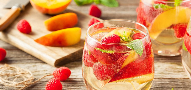 5 cách làm cocktail đơn giản bartender nên tham khảo