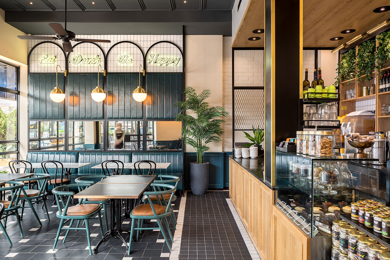 cafe-banh-ngot-1 Mở quán cafe bánh ngọt cần bao nhiêu vốn?