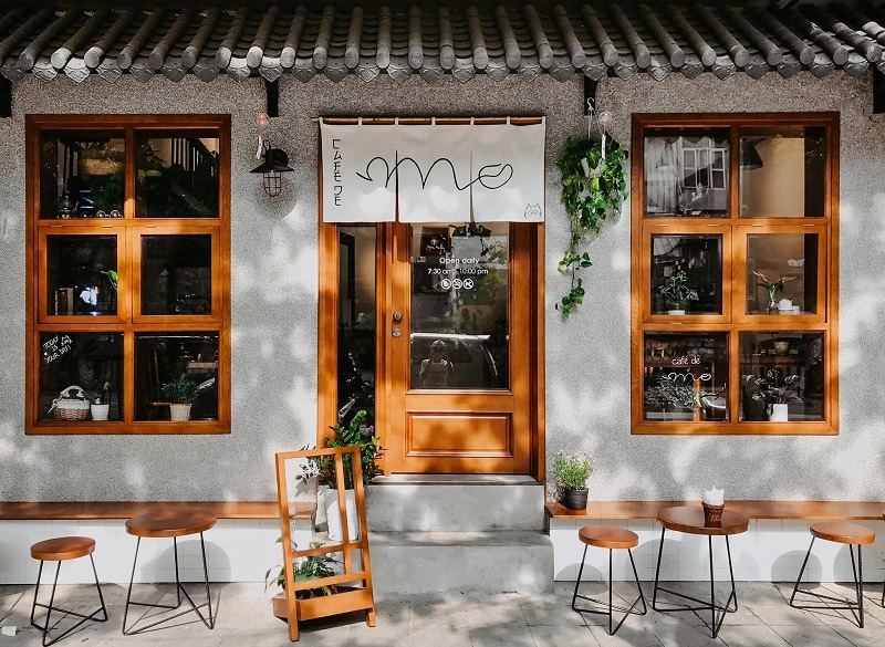 cafe-via-he-1 Thiết kế quán cafe vỉa hè theo phong cách vintage