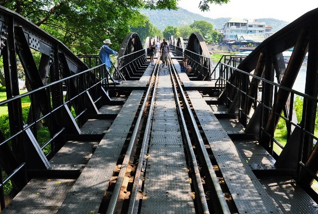 cau-song-kwai2 Cầu Sông Kwai – Địa Điểm Thăm Quan Huyền Thoại Ở Thái Lan