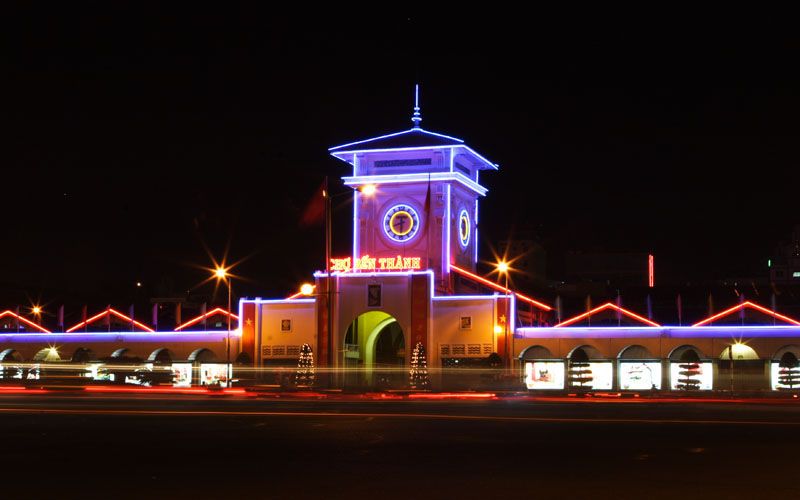 che1bba3-be1babfn-thc3a0nh1 chợ Bến Thành về đêm