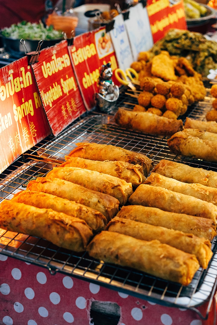 chi-phi-du-lich-thai-lan-cua-ban-se-duoc-can-doi-khi-thuong-thuc-da-dang-am-thuc-khac-nhau chi-phi-du-lich-thai-lan-cua-ban-se-duoc-can-doi-khi-thuong-thuc-da-dang-am-thuc-khac-nhau