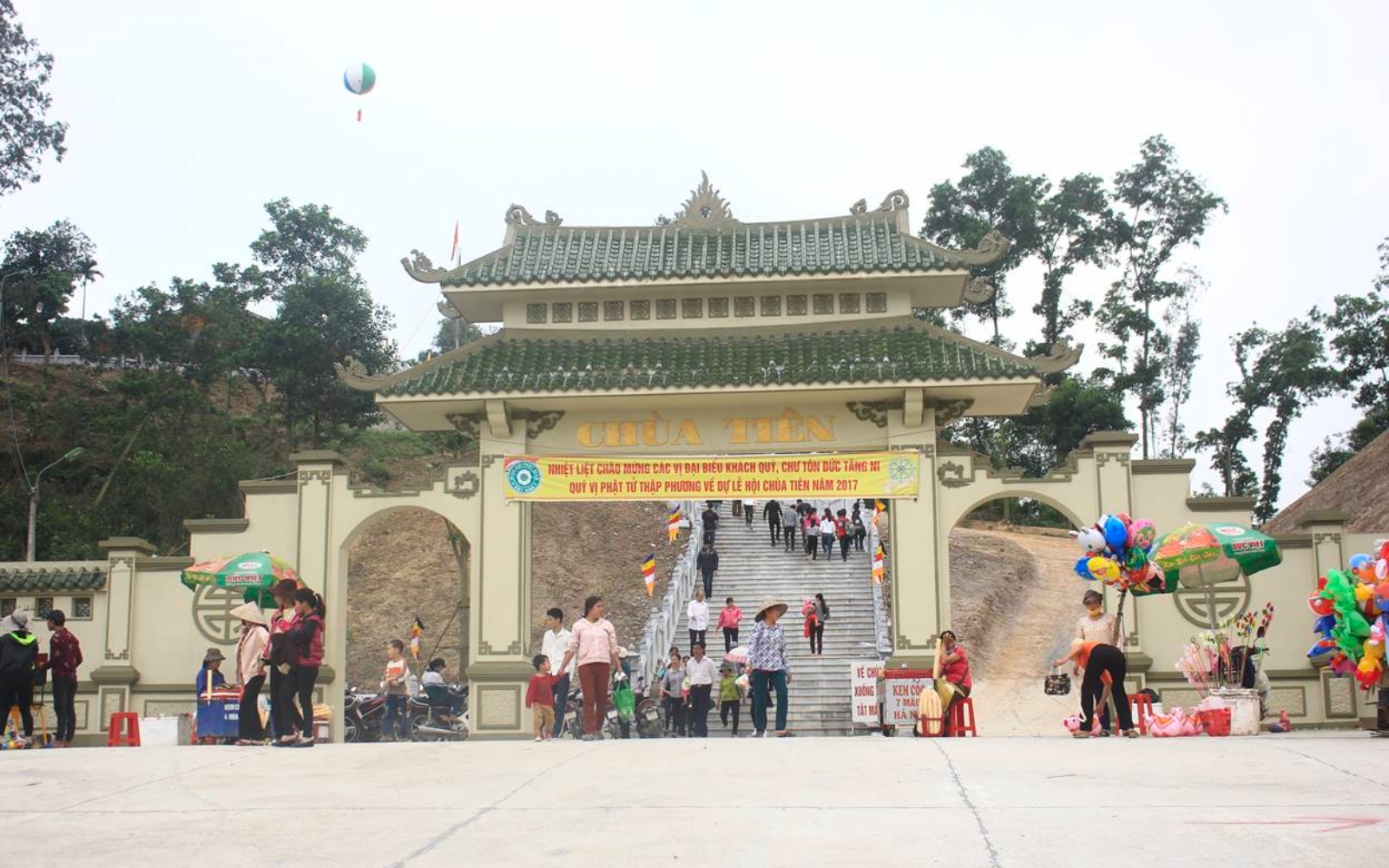 chua-tien chùa tiên