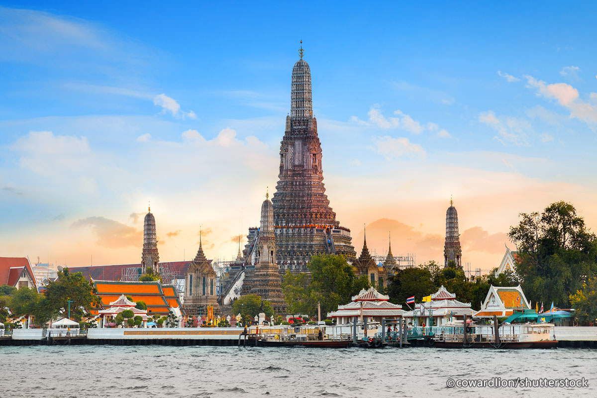 chua-wat-arun-linh-thieng Chùa Wat Arun Bangkok