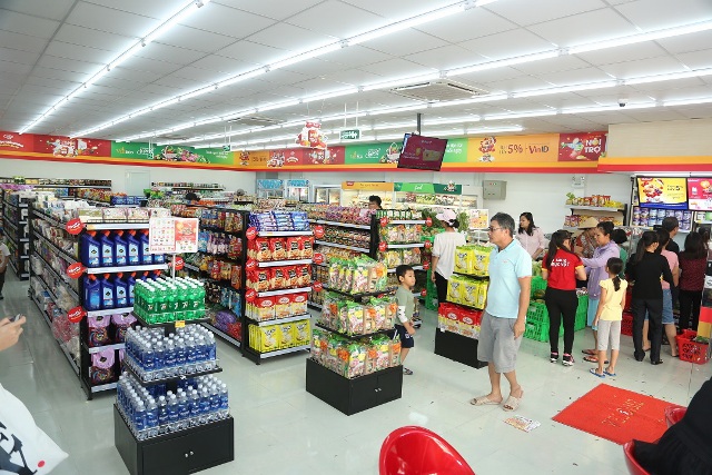 cua-hang-vinmart-3 Winmart+