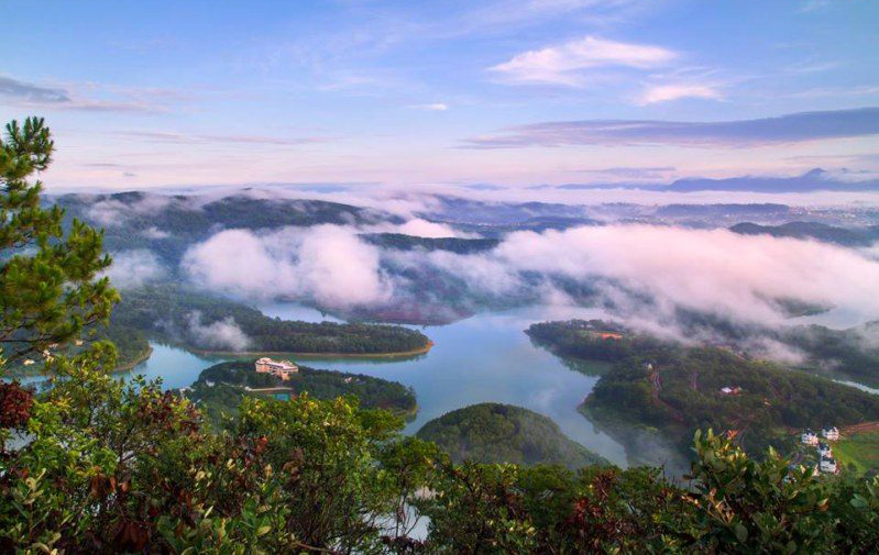 dinh-pinhatt-da-lat săn mây đà lạt đỉnh pinhatt