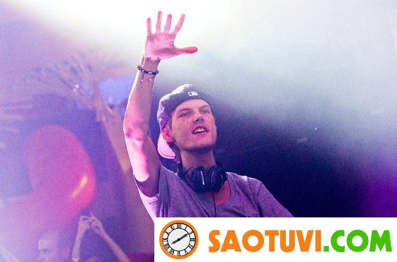 Nghề DJ là gì? "Mặt tối" của nghề DJ bạn có biết? dj là gì