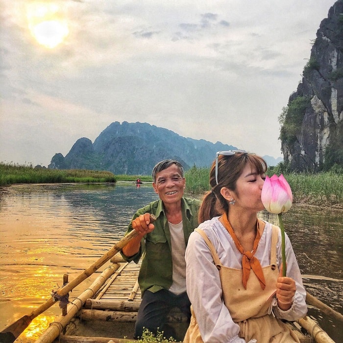 du-lich-dam-van-long-min