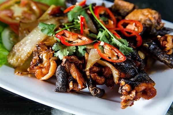 ech-chien-nuoc-mam ếch chiên nước mắm