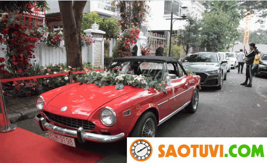 Bán xe Fiat - xe hiếm, không "đụng hàng" Là 1 mẫu xe thể thao mui trần 4 chỗ; giá bán xe Fiat 124 Sport Spider không quá cao