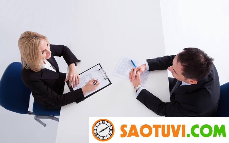 3 phút giới thiệu bản thân khi đi phỏng vấn cực ấn tượng Giới thiệu đầy đủ họ và tên, bí danh, năm sinh