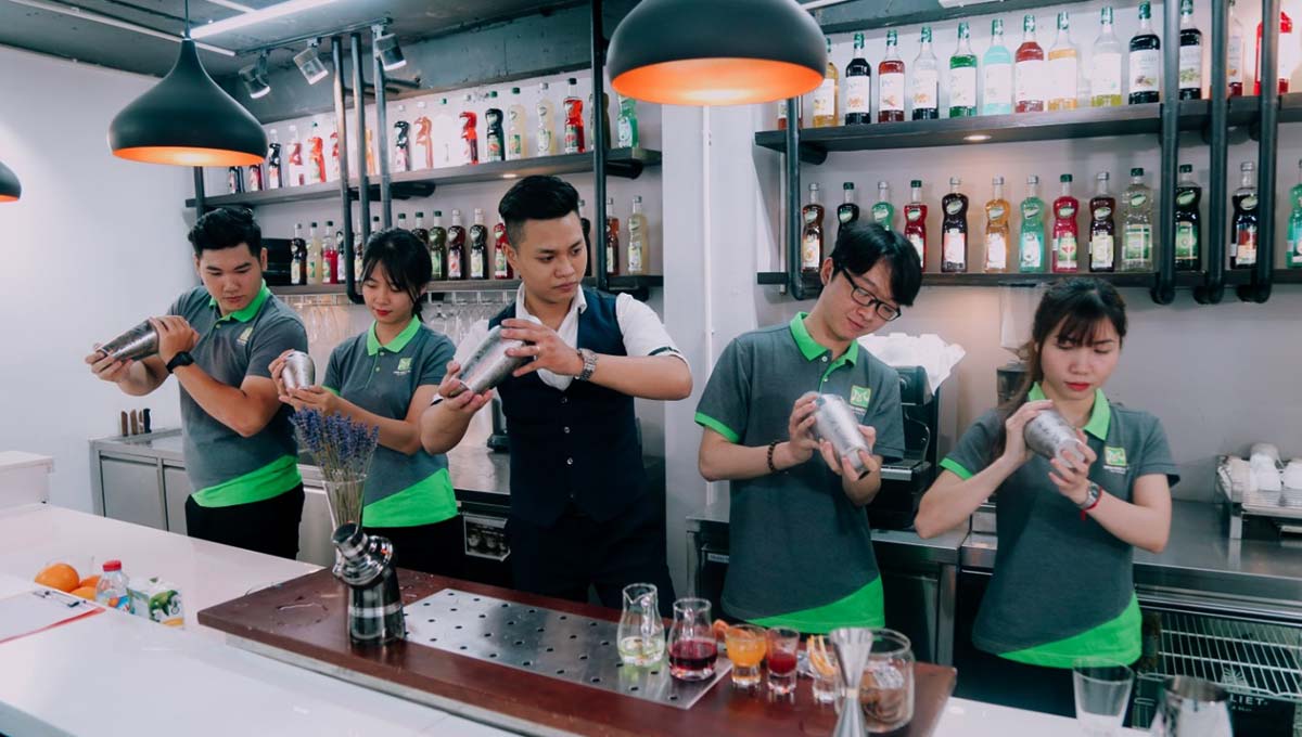 gioi-thieu-day-pha-che-a-au lớp học pha chế đồ uống