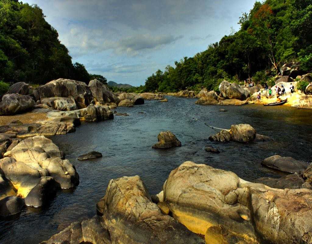 ham-ho-5 vẻ đẹp hầm hô