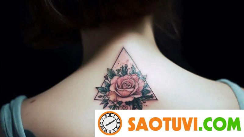 100+ hình xăm tam giác độc lạ cho người yêu thích sự bí ẩn Mẫu hình xăm này dành cho các bạn nữ cá tính
