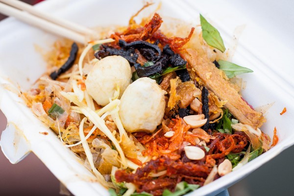 hoc-sinh-nen-kinh-doanh-gi cách kiếm tiền tại nhà cho học sinh