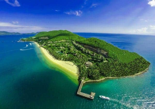 hon-tam-bon-mua-xanh-trong-1 dao-hon-tam-nha-trang