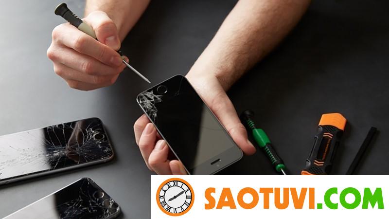 Giải đáp iPhone 11 Pro Max bị vỡ màn hình có sửa được không? Những lưu ý quan trọng trước khi đi sửa chữa điện thoại.