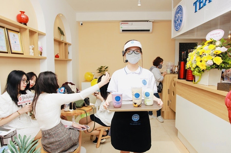 khai-truong-quan-tra-sua-2 Chuẩn bị minigame, tiệc khai trương