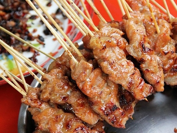 kinh-doanh-do-an-vat bán đồ ăn vặt online