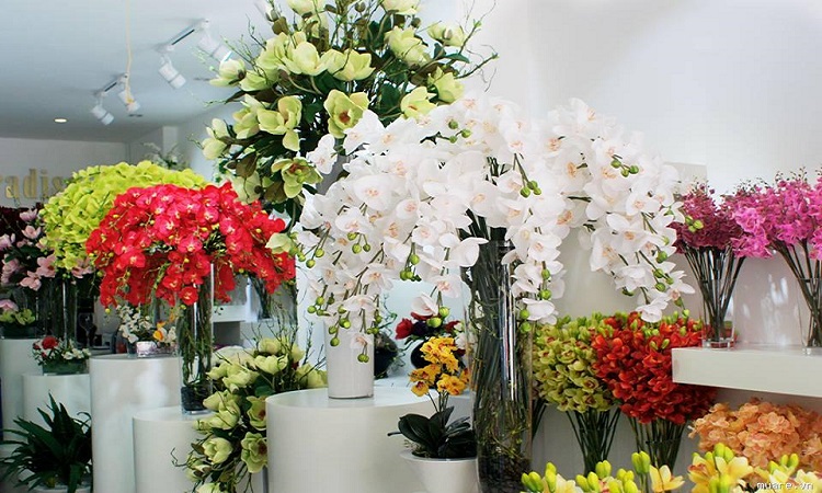 6 điều cần biết để bắt đầu kinh doanh shop bán hoa giả