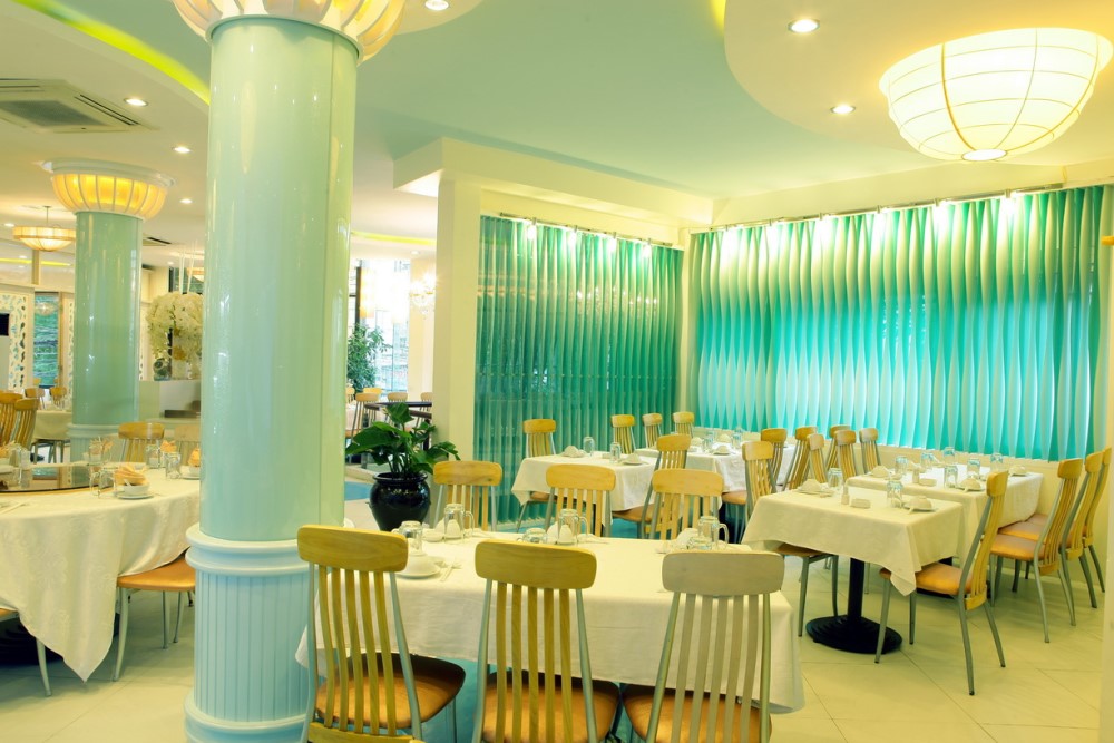 kinh-doanh-nha-hang-doanh-thu-cao khu dành cho khách tới nhà hàng