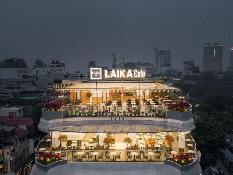 laika-cafe Laika cafe tại bờ Hồ Hoàn Kiếm 