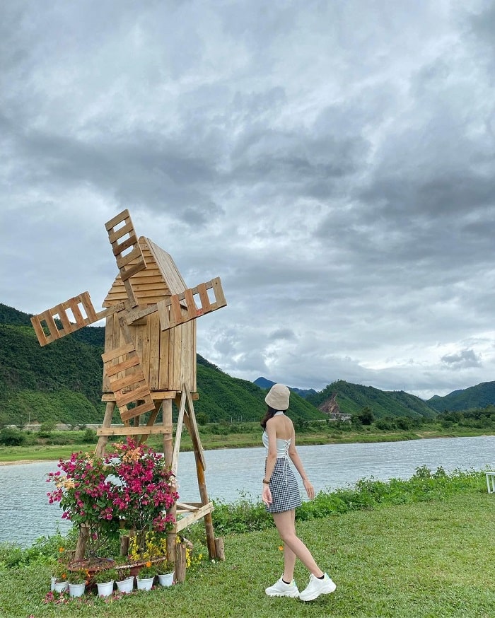 Làng Mê Đà Nẵng – “Cực chill” với không gian cắm trại thơ mộng trữ tình