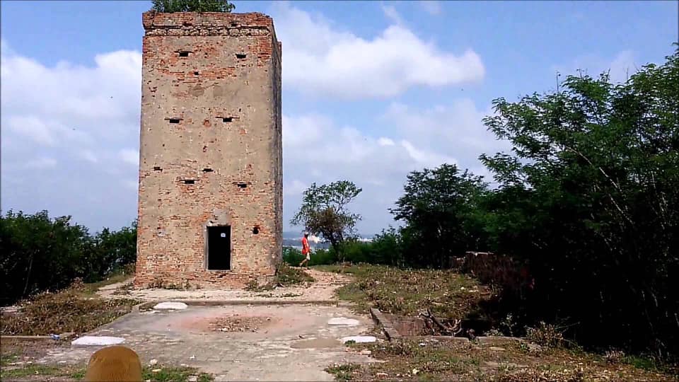 lau-ong-hoang-3 tham quan lầu ông hoàng vào mùa đẹp nhất