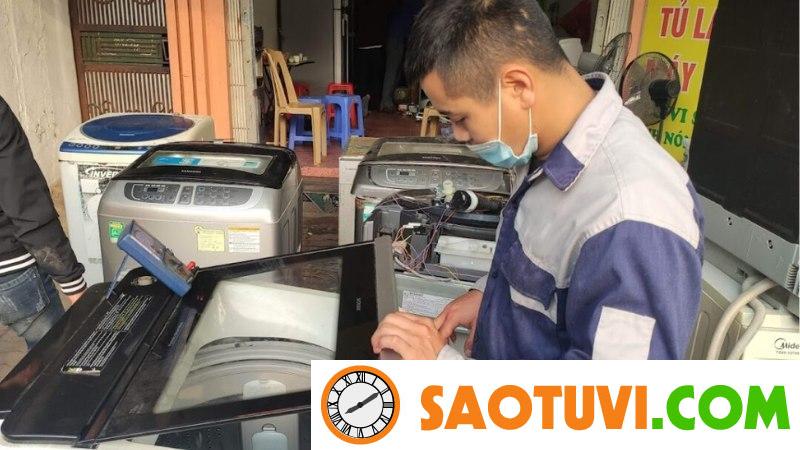 Lỗi E4 máy giặt Aqua là gì? Cách xử lý hiệu quả 100% lỗi e4 máy giặt aqua