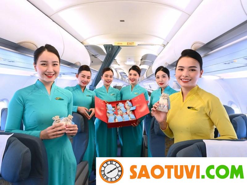 Tiếp viên hàng không là công việc gì?