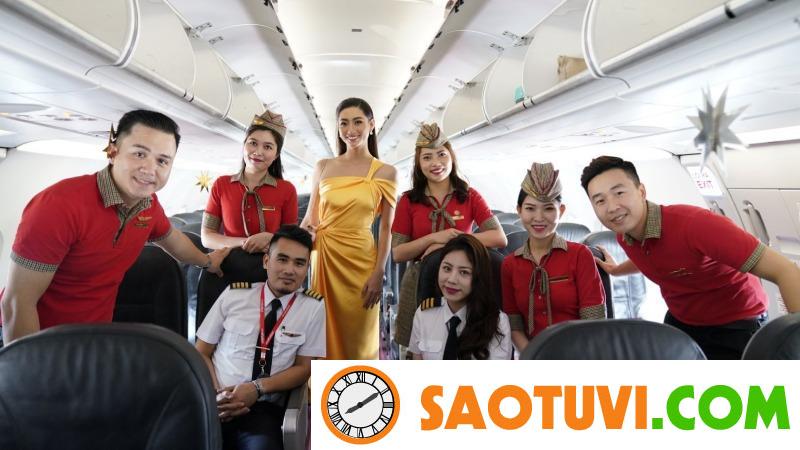 Mức lương của tiếp viên hàng không từ 15 - 21 triệu đồng/tháng