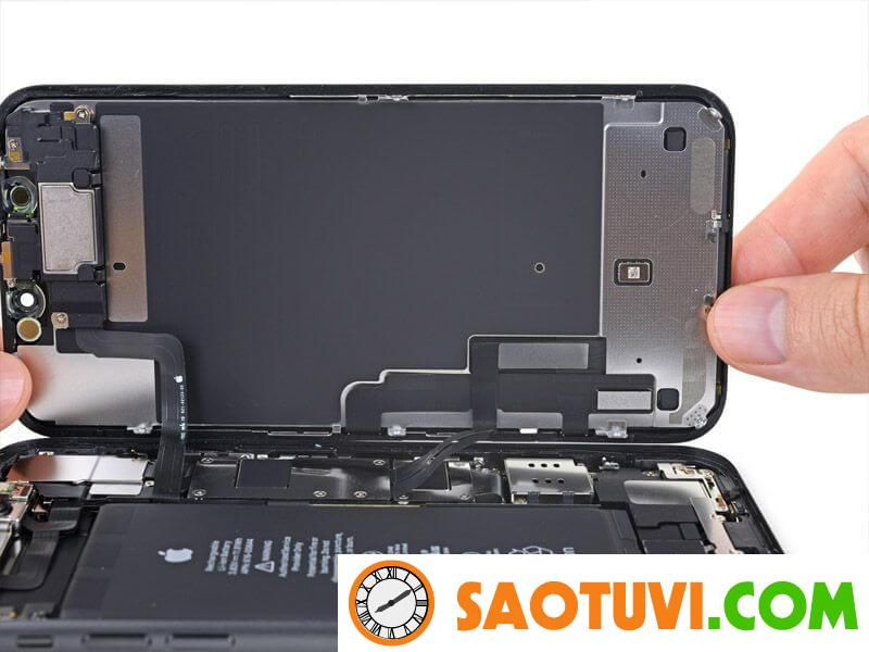 Nguyên nhân màn hình iPhone bị đen 1 góc và cách khắc phục đơn giản nhất màn hình iphone bị đen 1 góc