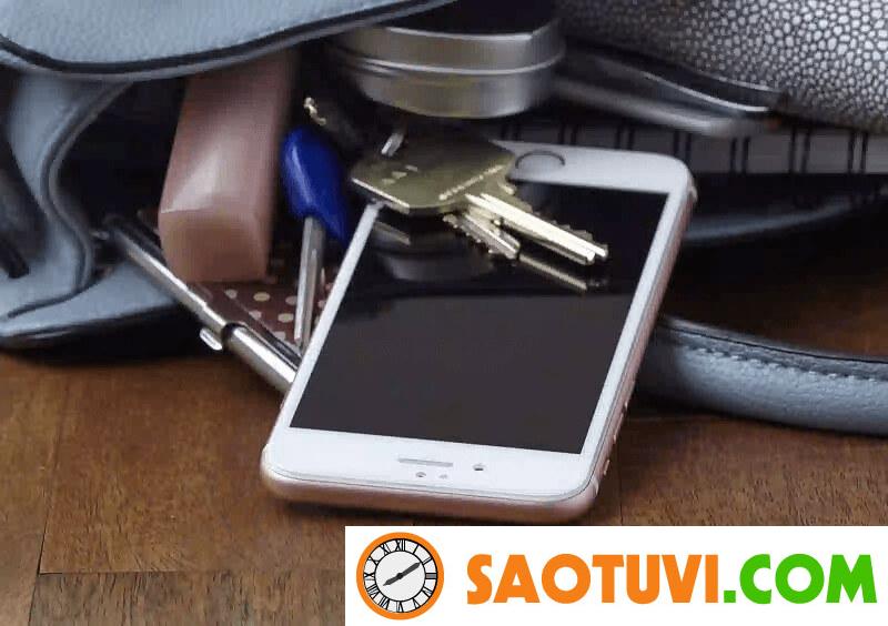 Nguyên nhân màn hình iPhone bị đen 1 góc và cách khắc phục đơn giản nhất màn hình iphone bị đen 1 góc