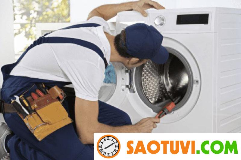 Mách bạn nguyên nhân và cách xử lý máy giặt toshiba báo lỗi E71 Các vật cứng sẽ làm kẹt lồng máy giặt và báo lỗi E71