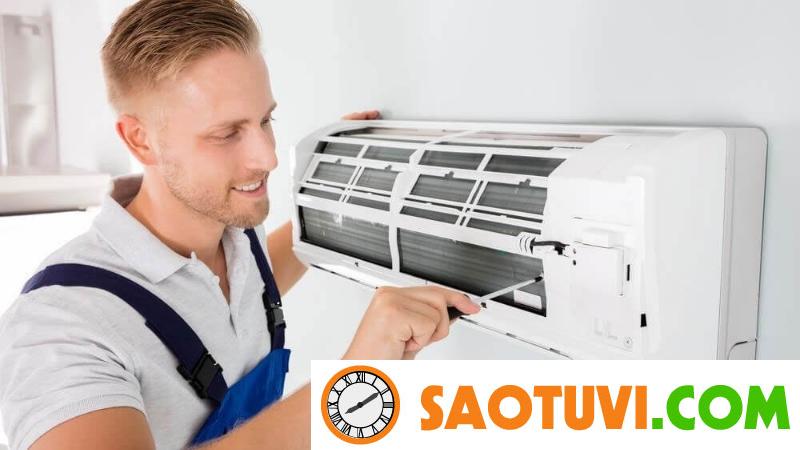 Nguyên nhân máy lạnh Reetech báo lỗi E4 – Xử lí như thế nào là đúng? Tìm kiếm dịch vụ sửa chữa máy lạnh uy tín tại saotuvi.com