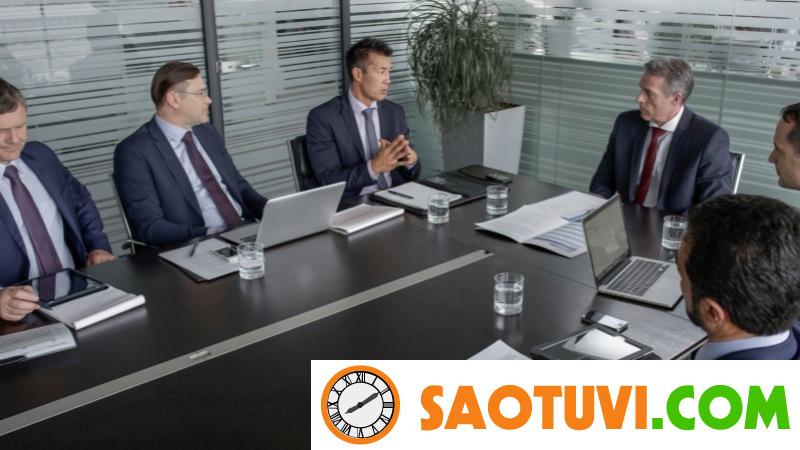 Mô tả công việc giám đốc điều hành (CEO): Vai trò và yêu cầu Giám đốc điều hành hay còn gọi là CEO (Chief Executive Officer)