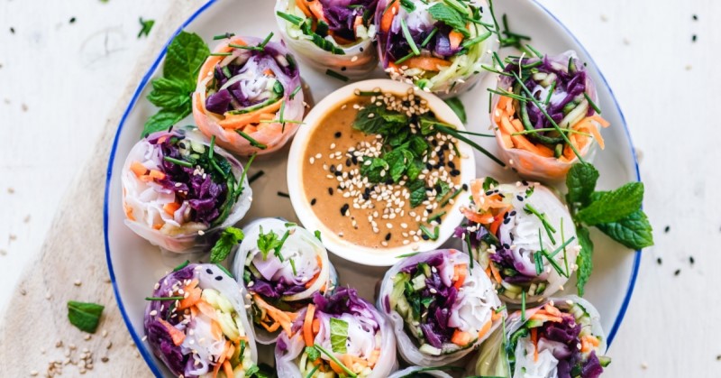 mon-an-chay-thu-hut mô hình quán ăn chay