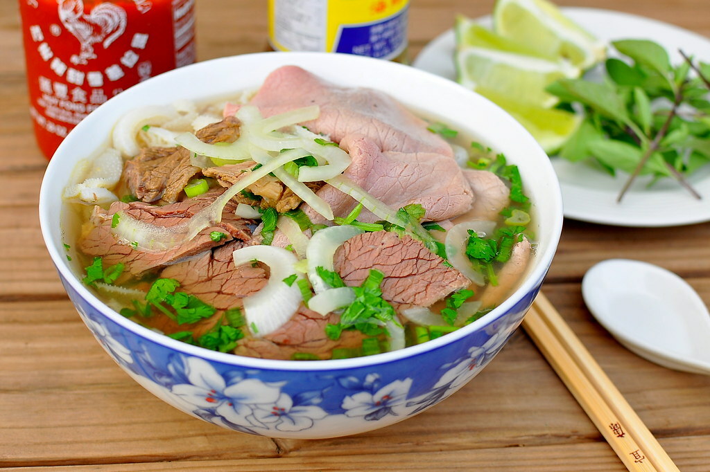 mon-an-sang-pho bún phở ăn sáng ấm nóng