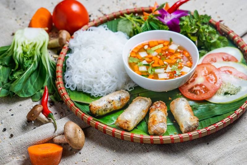 mon-chay-ngon nhà hàng chay hấp dẫn