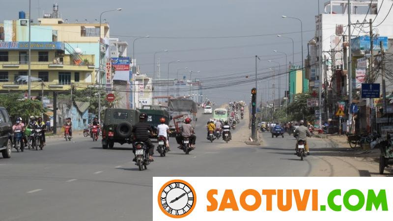 Ngã tư ga quận 12: Vị trí, tiện ích và tiềm năng phát triển BĐS Vị trí địa lý đắc địa của khu vực này tạo điều kiện thuận lợi cho việc giao thương.
