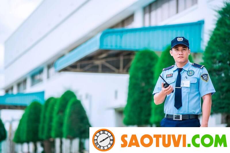 Nghề bảo vệ là gì? Khó khăn và định kiến thường gặp phải Nghề bảo vệ có thời gian thử việc theo quy định