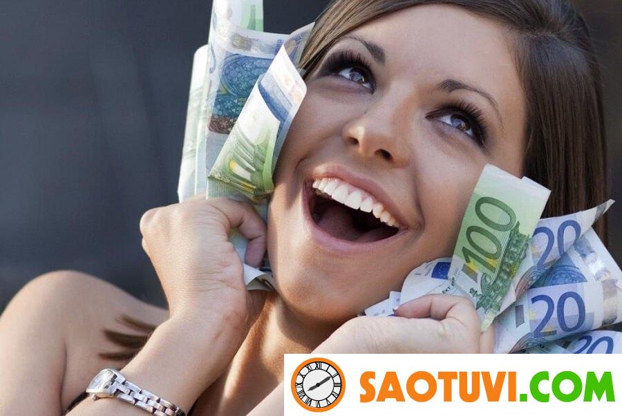 Ứng viên đi làm tại các club cần có bản lĩnh trước những cám dỗ vật chất, tiền bạc.