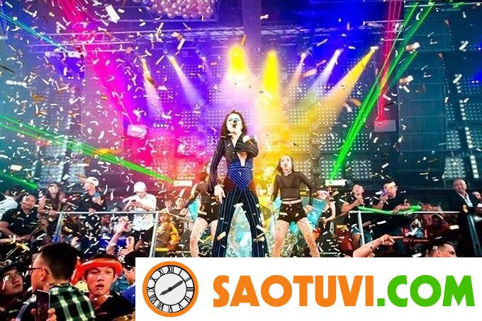 Khả năng ngoại ngữ là một lợi thế khi làm việc tại các club ở Nha Trang.