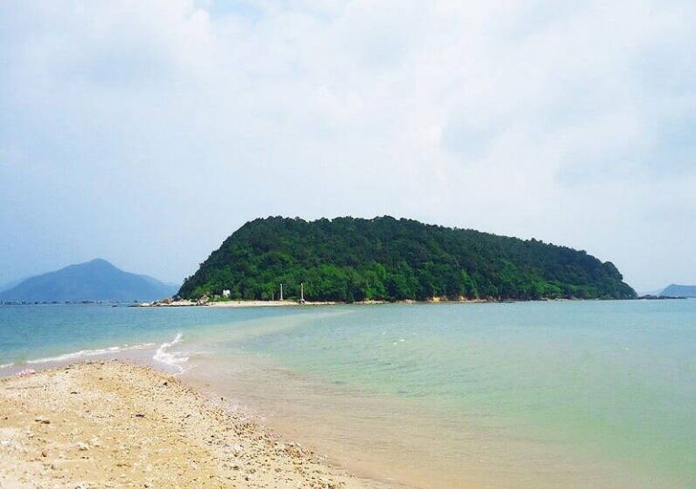 Ngắm nhìn hòn đảo thiên đường Nhất Tự Sơn tại xứ Nẫu thơ mộng